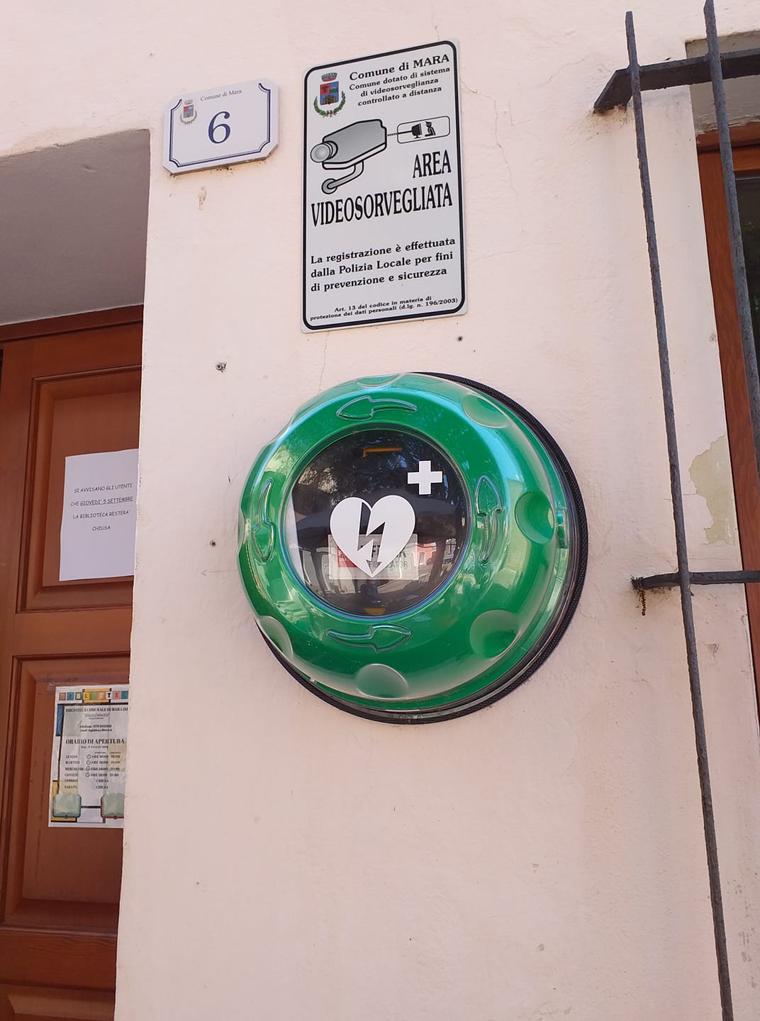 INSTALLAZIONE DEFIBRILLATORE IN PIAZZA G. MARCONI