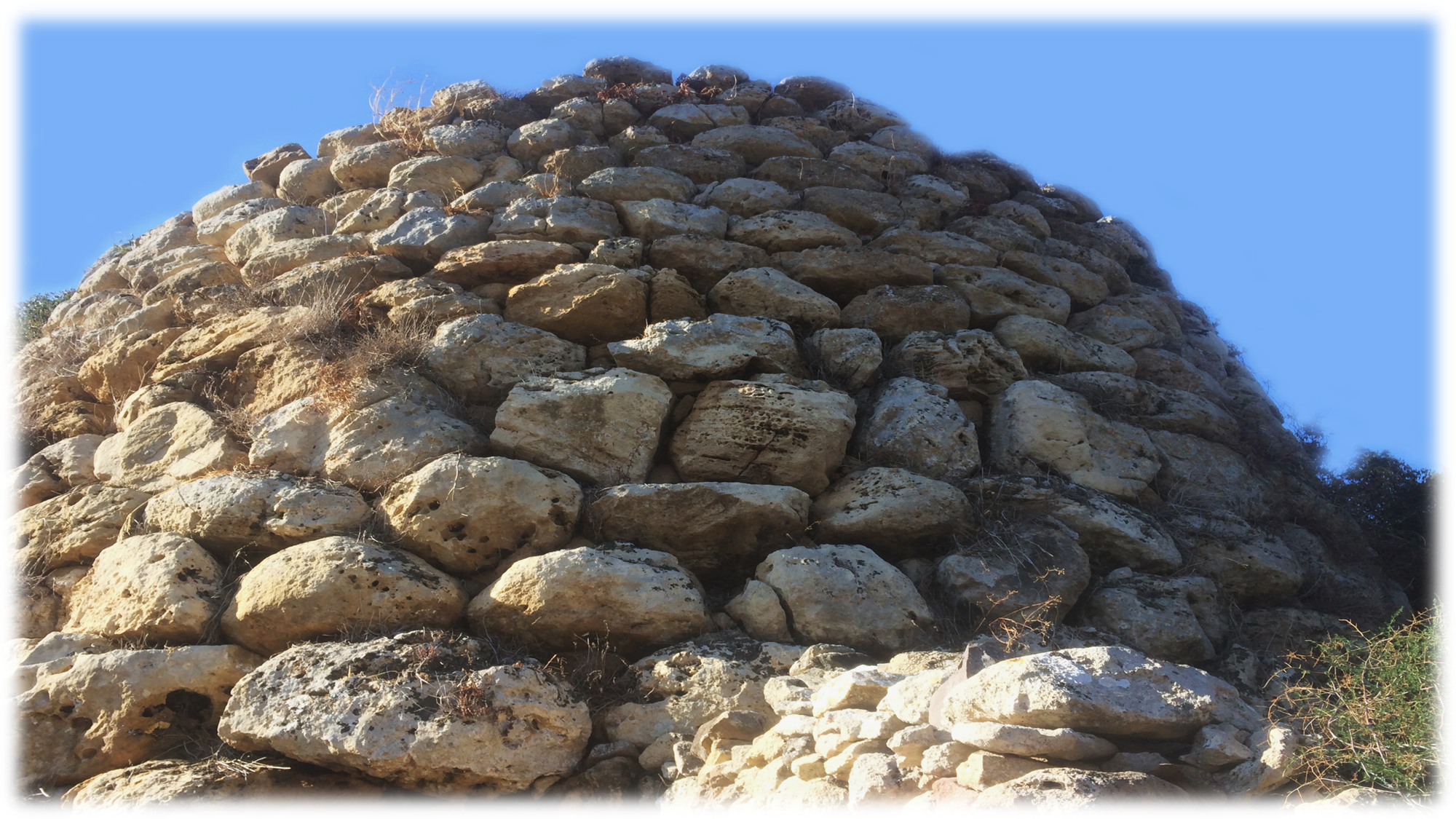 Nuraghe Tomasu